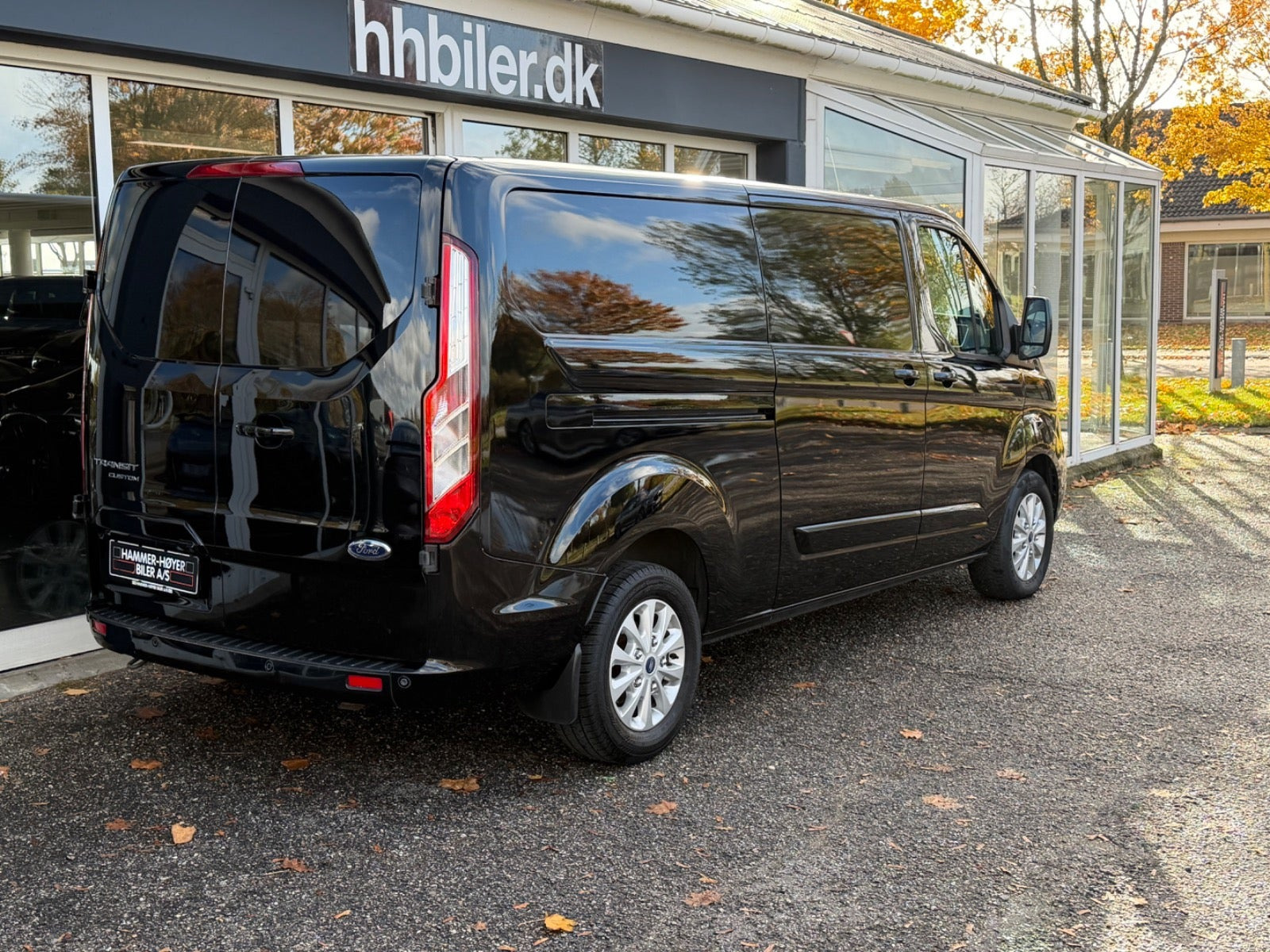Sort Ford Transit Custom 300 L2 fra 2021