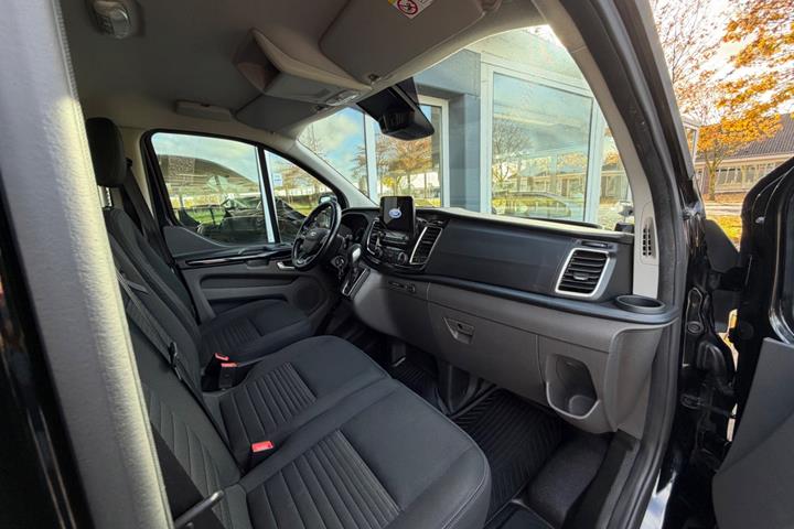 Sort Ford Transit Custom 300 L2 fra 2021