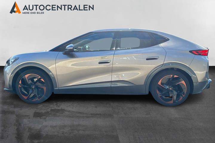 Beige Cupra Tavascan fra 2024