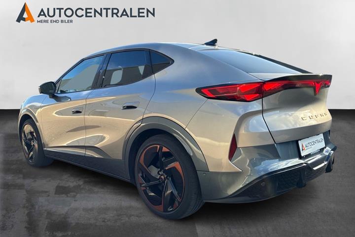 Beige Cupra Tavascan fra 2024