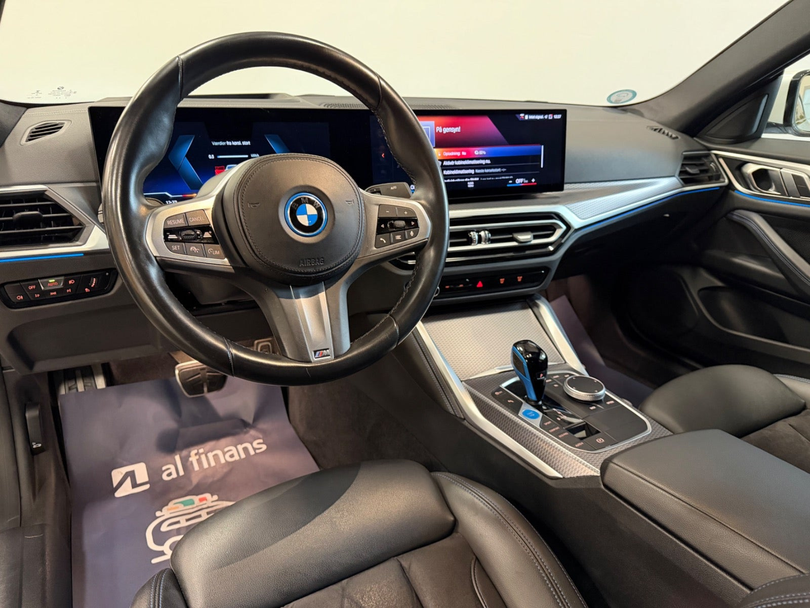 Hvid BMW i4 fra 2022