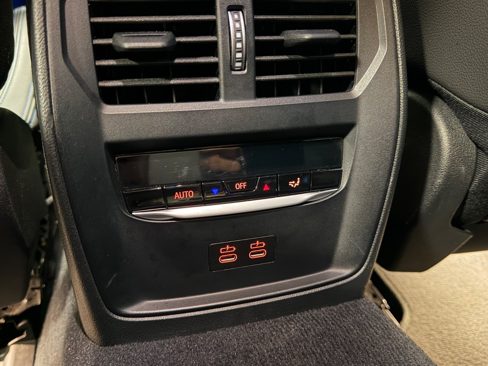 Hvid BMW i4 fra 2022