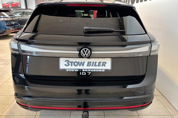 Sort VW ID.7 fra 2026