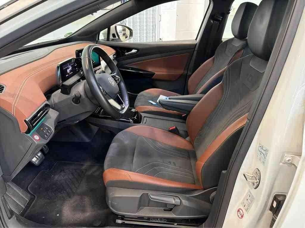 Hvid VW ID.4 fra 2024