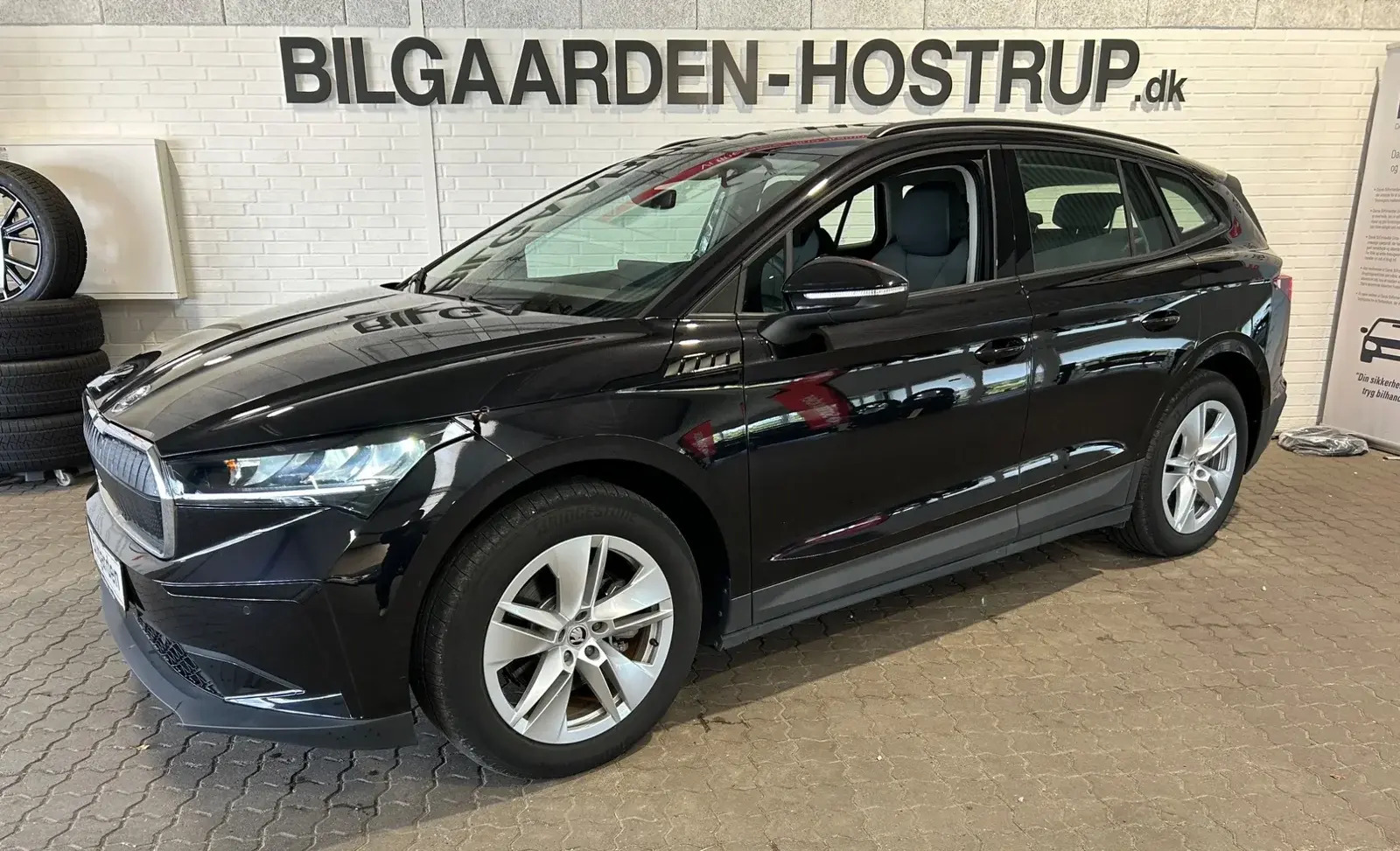 Sort Skoda Enyaq fra 2024