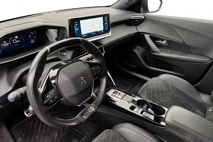Sort Peugeot e-2008 fra 2022