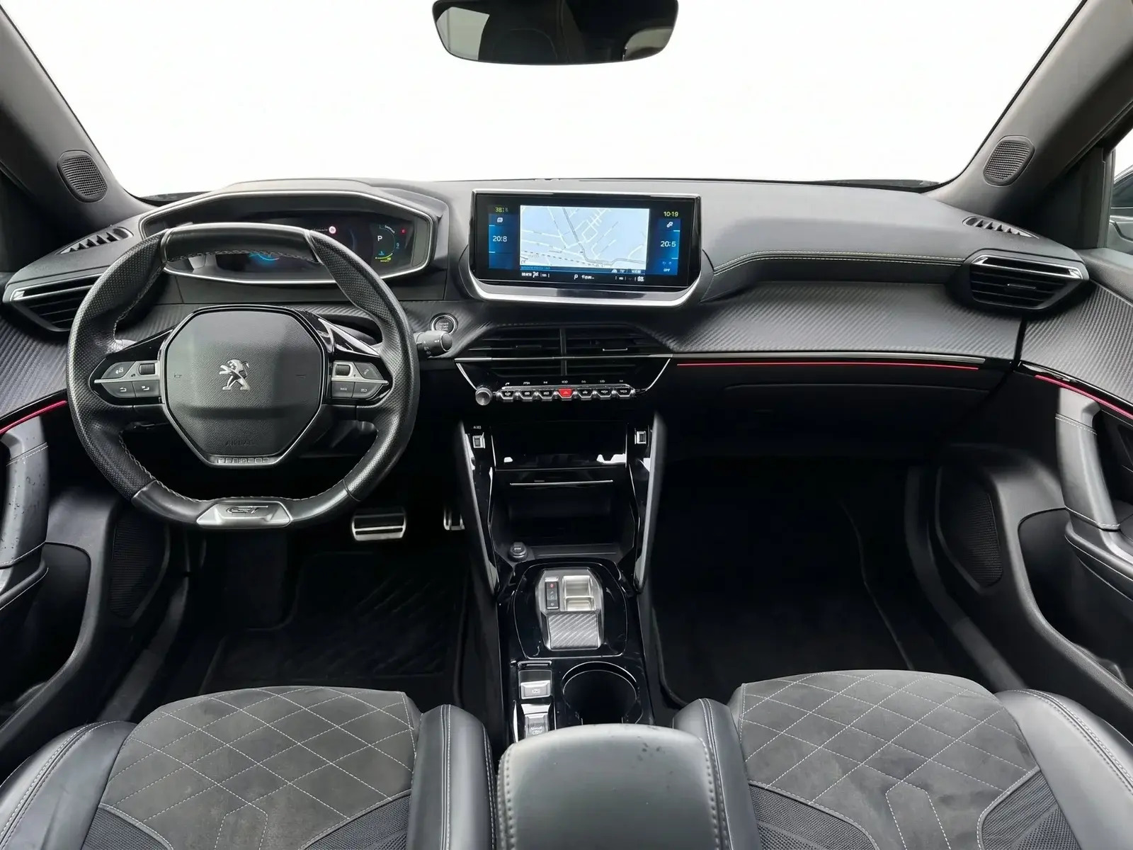 Sort Peugeot e-2008 fra 2022
