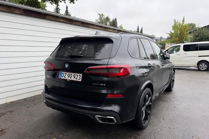 undefined BMW X5 fra 2019