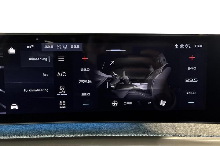 Sort Peugeot e-3008 fra 2025