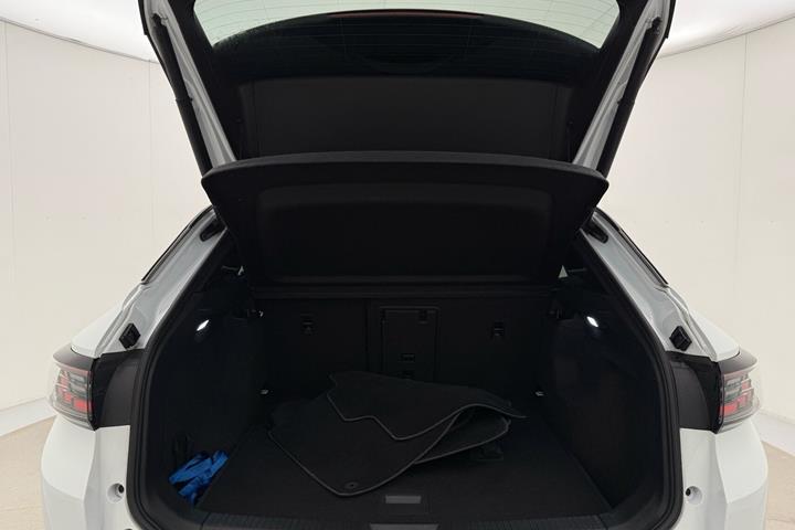 Hvid VW ID.4 fra 2023