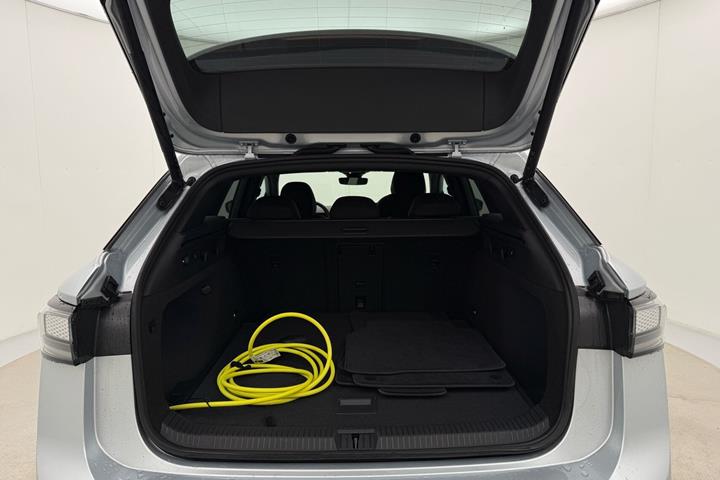 Sølv VW ID.7 fra 2025