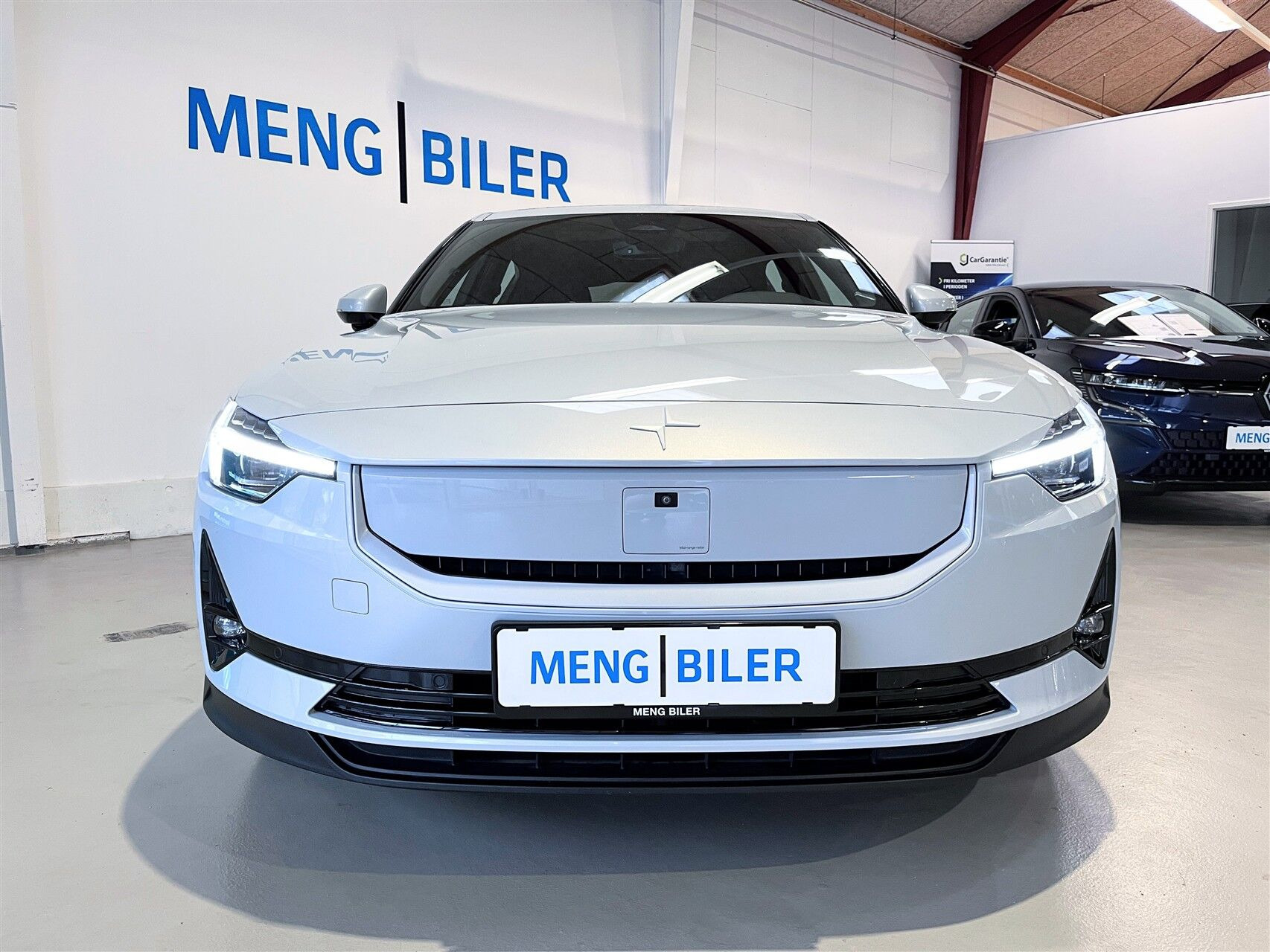 Hvid Polestar 2 fra 2024