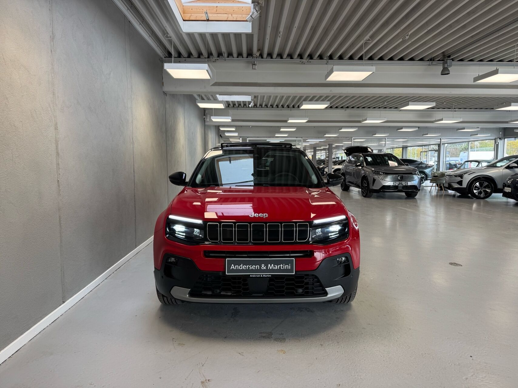 Rød Jeep Avenger fra 2025