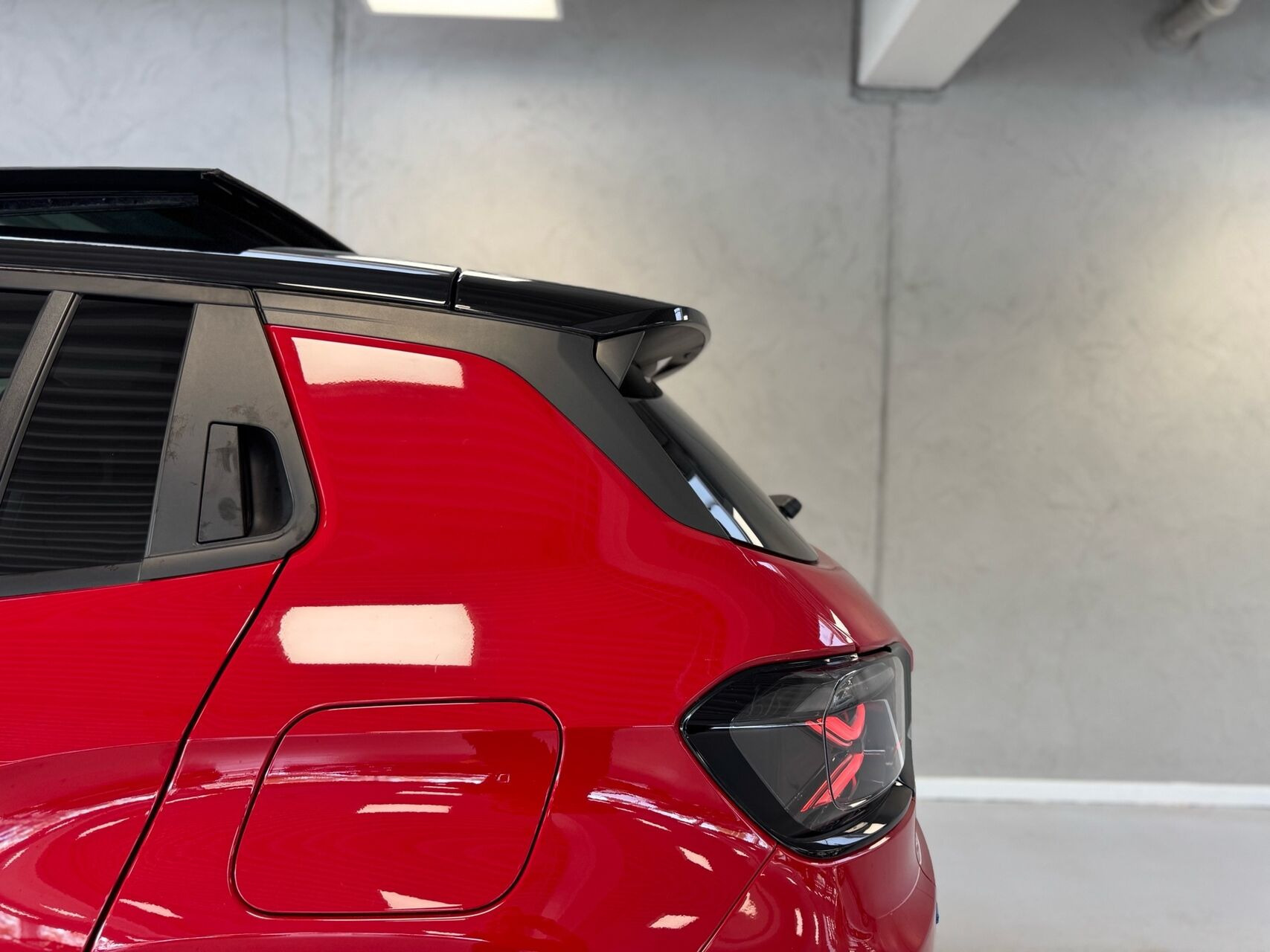 Rød Jeep Avenger fra 2025
