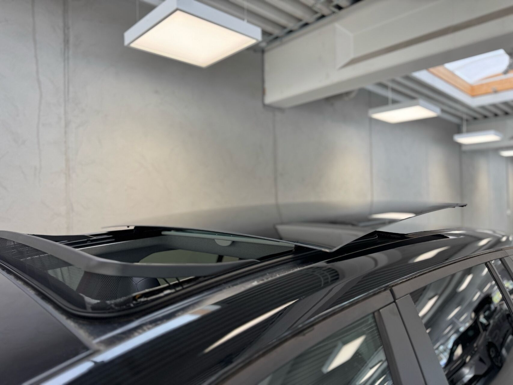Rød Jeep Avenger fra 2025