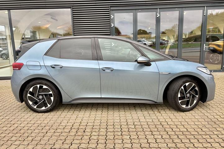 Blå VW ID.3 fra 2021