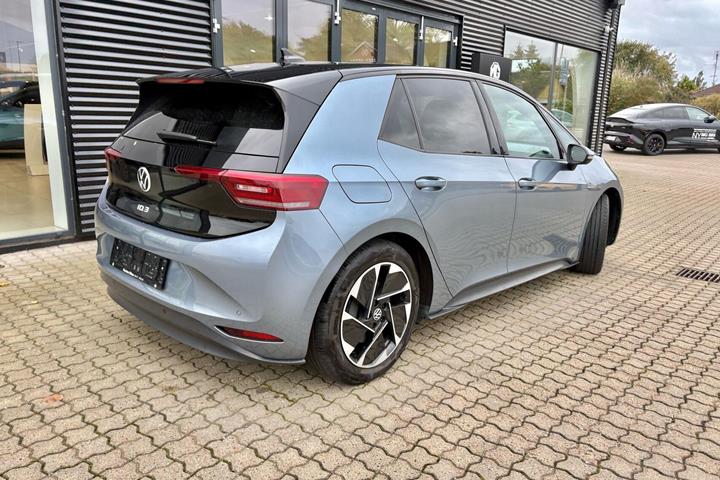 Blå VW ID.3 fra 2021