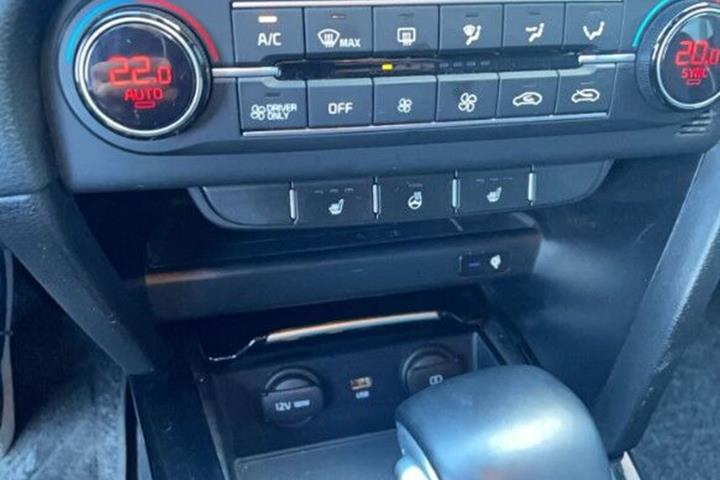 Sort Kia XCeed fra 2021