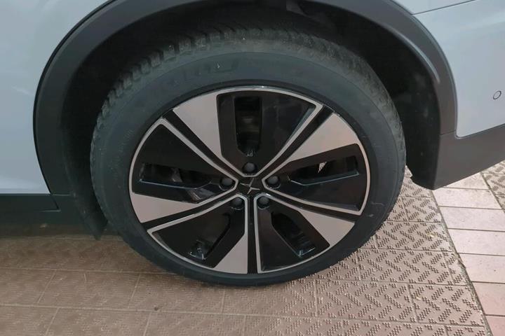 undefined Polestar 2 fra 2024