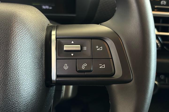 Blå Citroën ë-C4 fra 2025