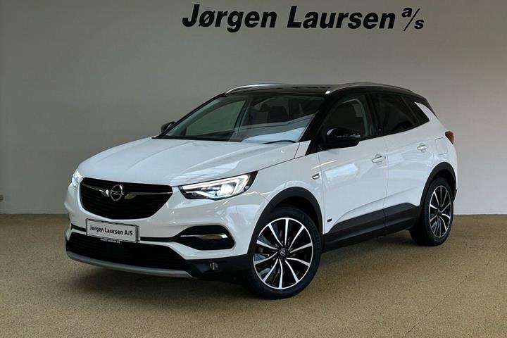 Hvid Opel Grandland X fra 2021