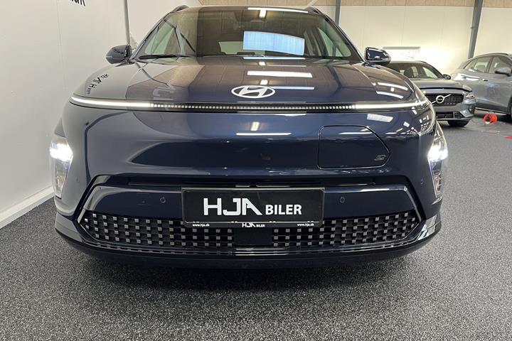 Blå Hyundai Kona fra 2025