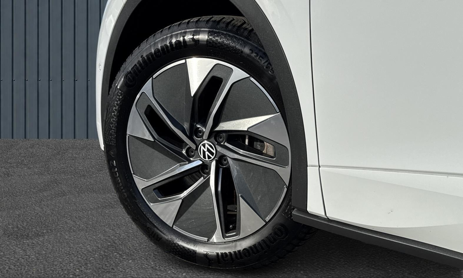 Hvid VW ID.5 fra 2023