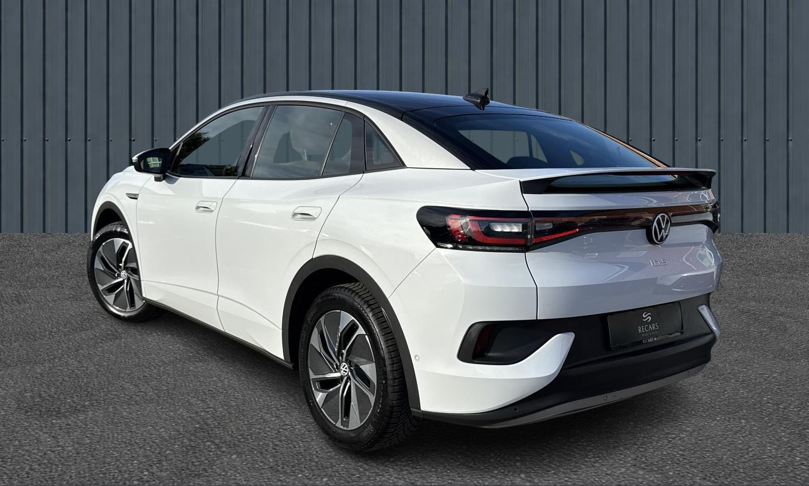 Hvid VW ID.5 fra 2023