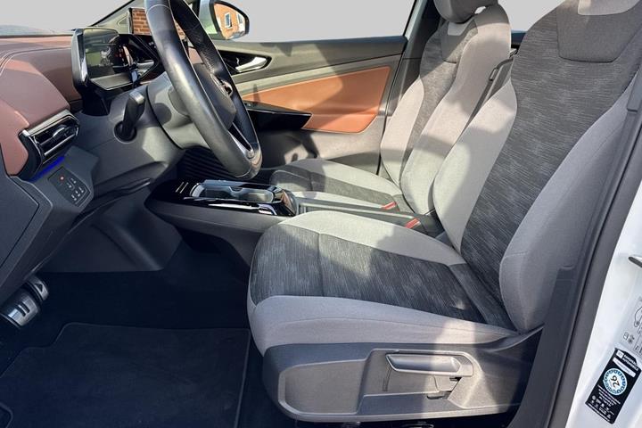 Hvid VW ID.5 fra 2023