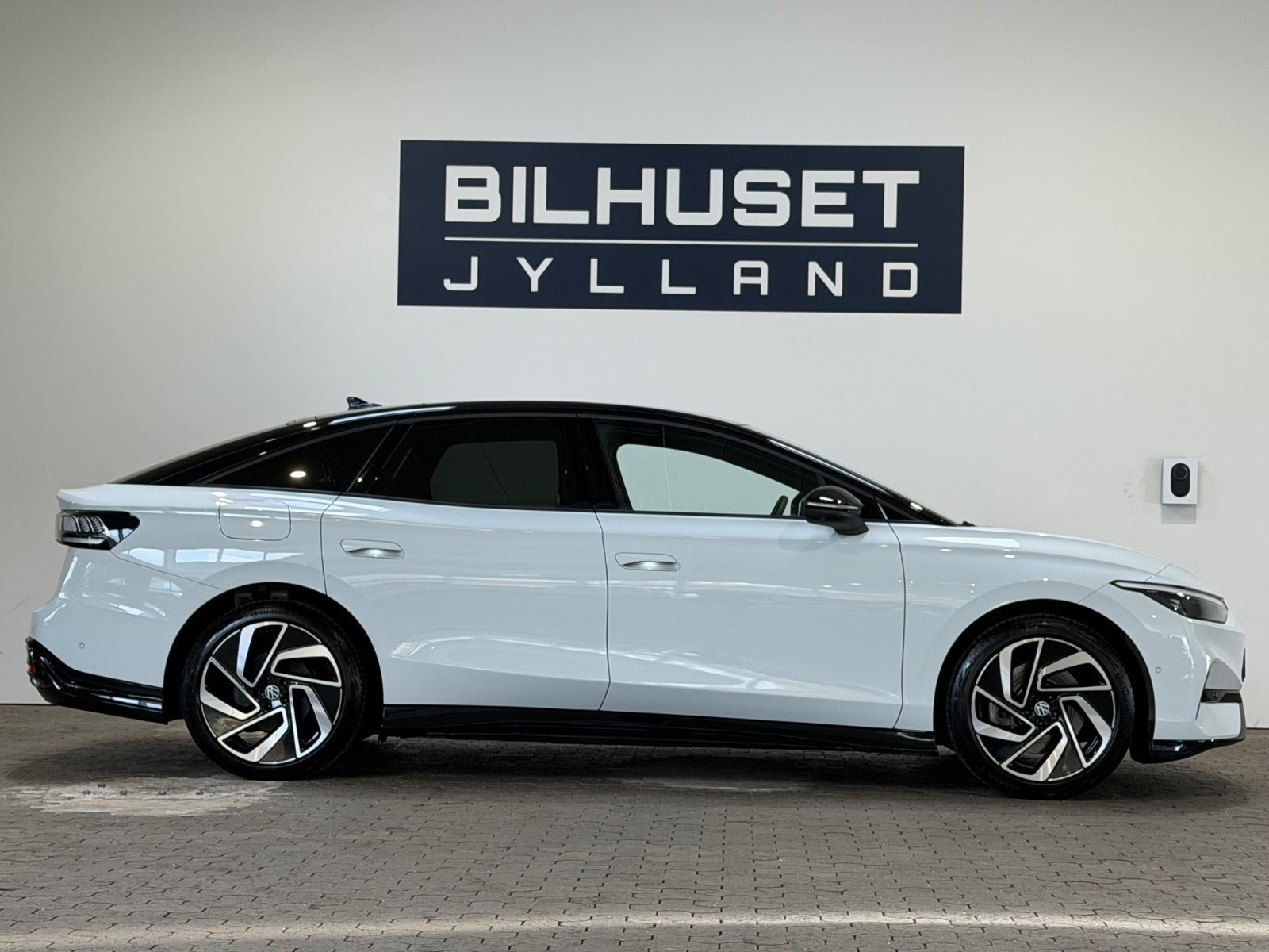 Hvid VW ID.7 fra 2026