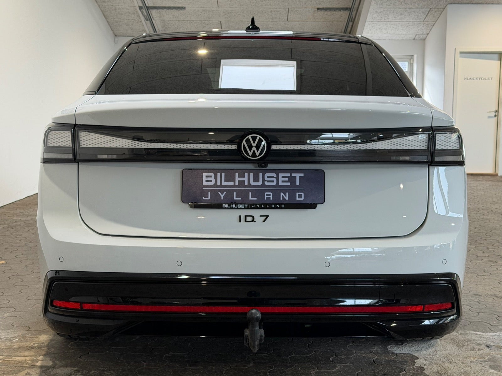 Hvid VW ID.7 fra 2026