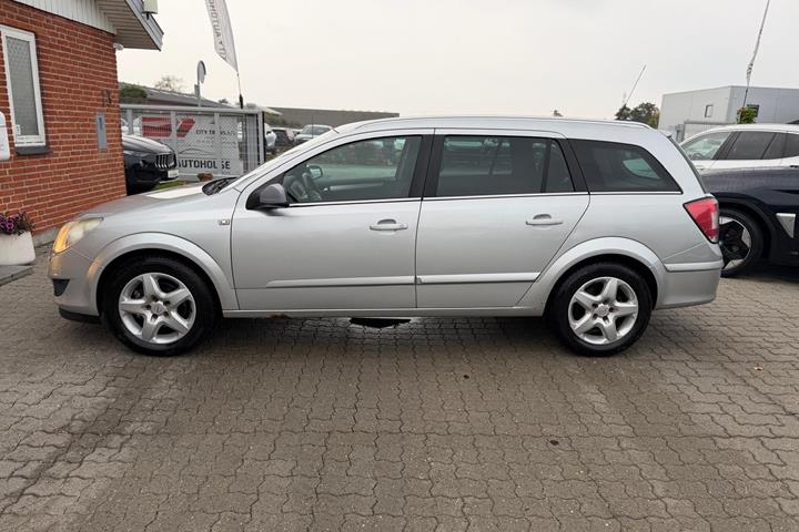 undefined Opel Astra fra 2008