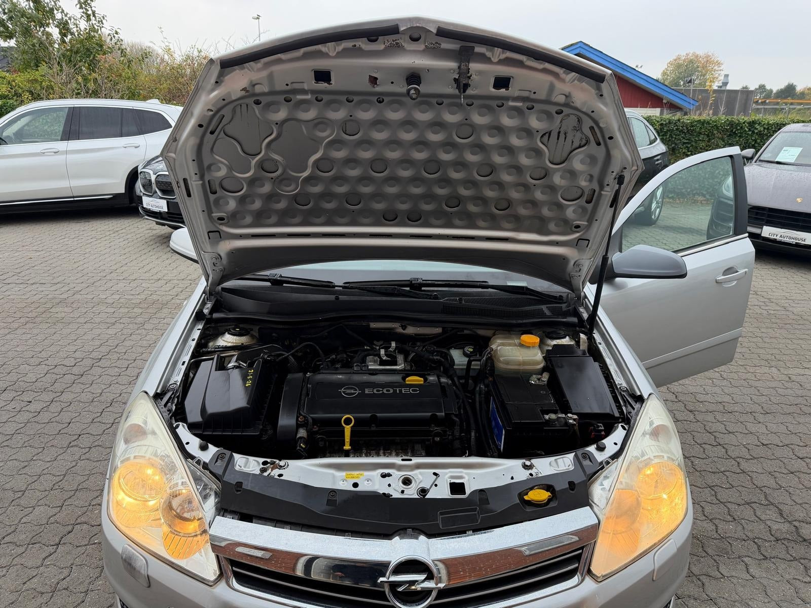 undefined Opel Astra fra 2008