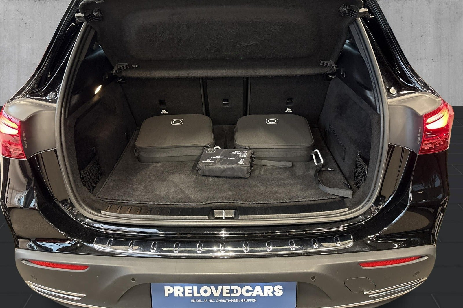 Sort Mercedes EQA250+ fra 2024
