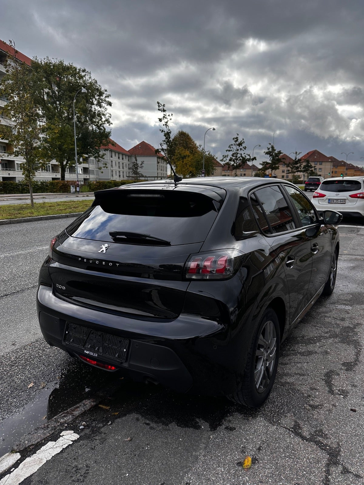 Sort Peugeot 208 fra 2022