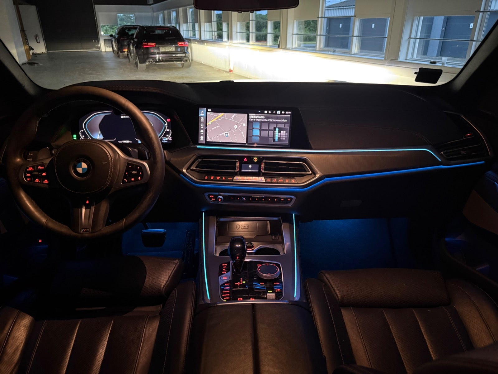 Hvid BMW X5 fra 2020