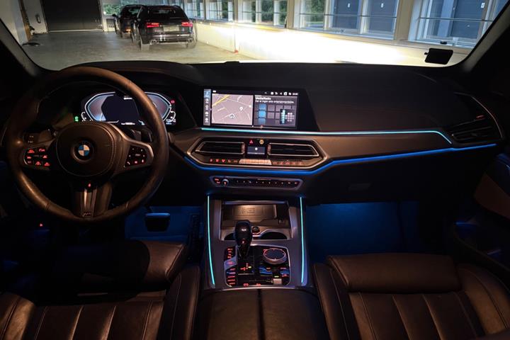 Hvid BMW X5 fra 2020