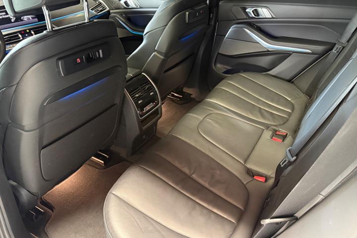 Hvid BMW X5 fra 2020
