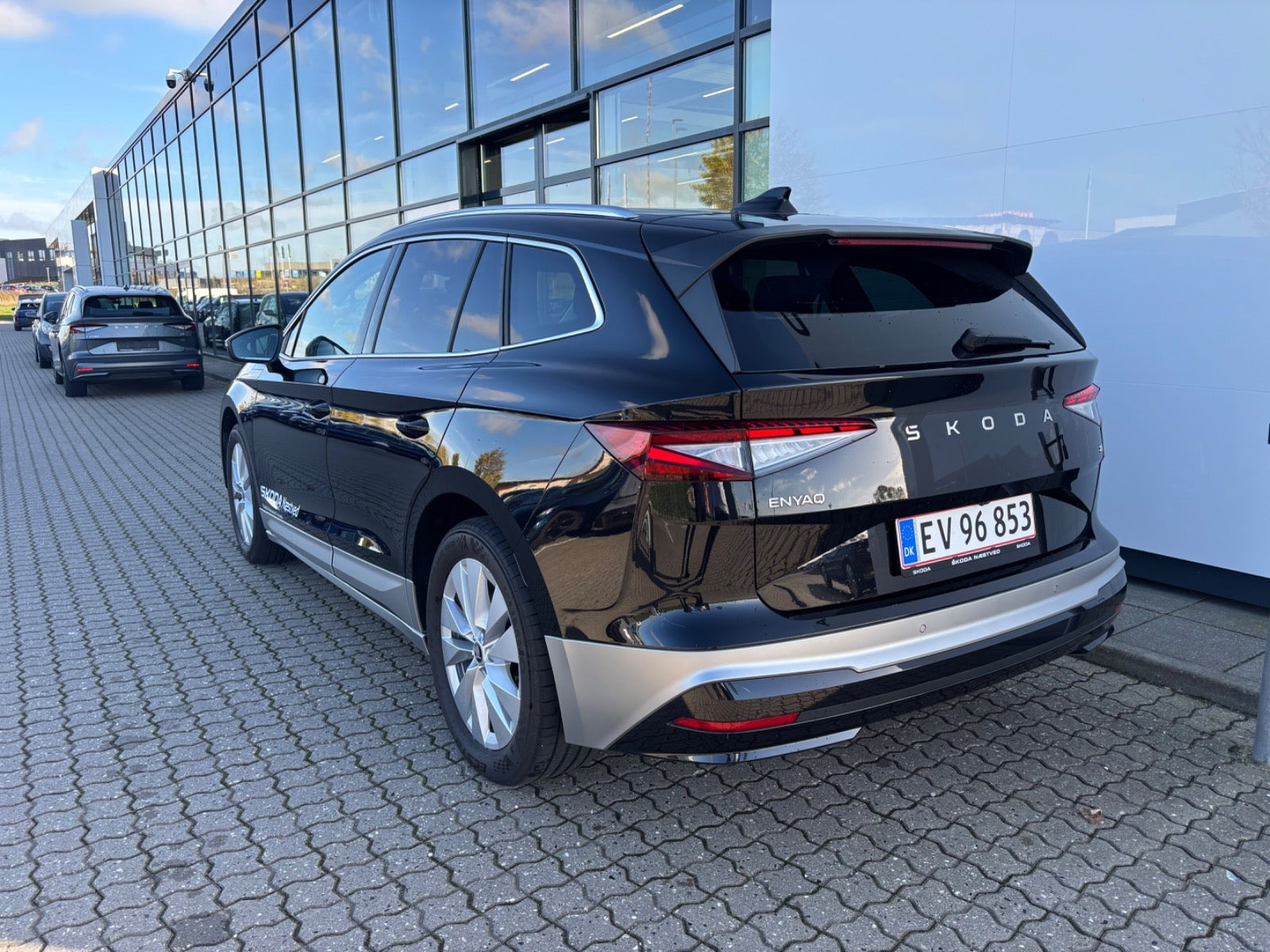 Sort Skoda Enyaq fra 2027