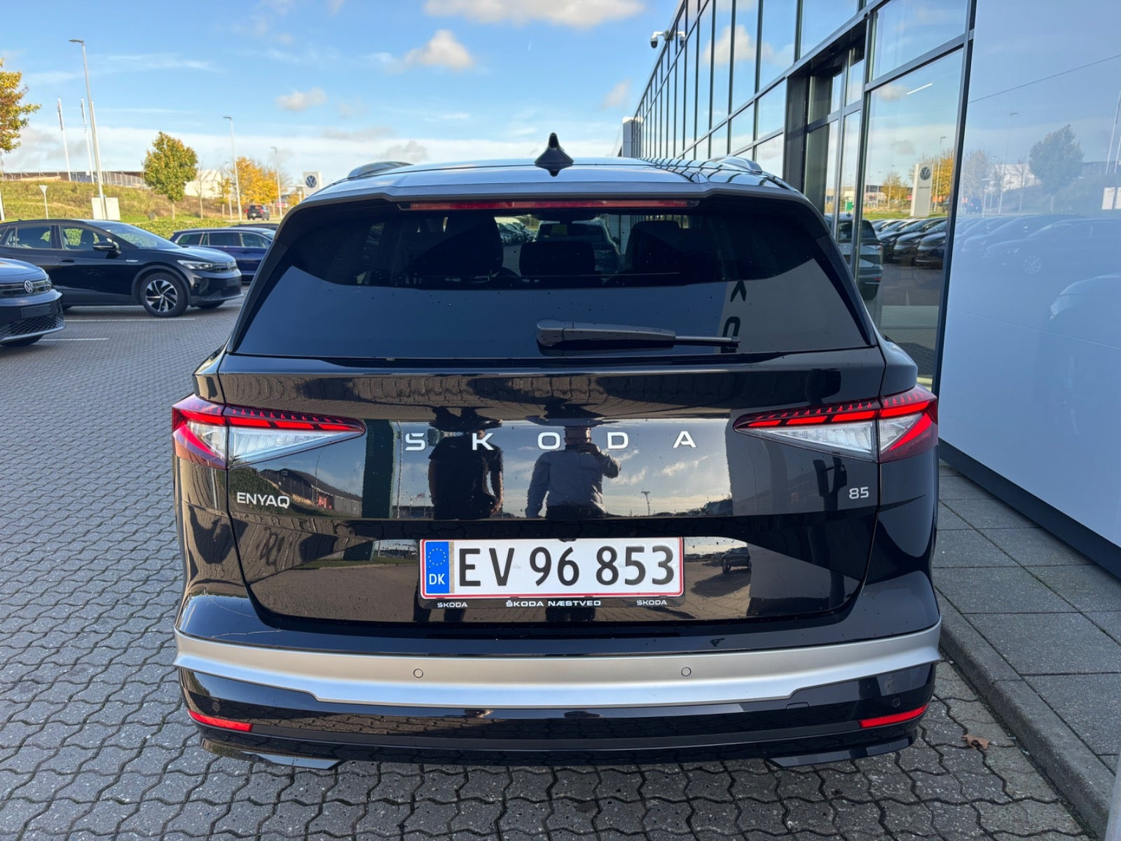 Sort Skoda Enyaq fra 2027