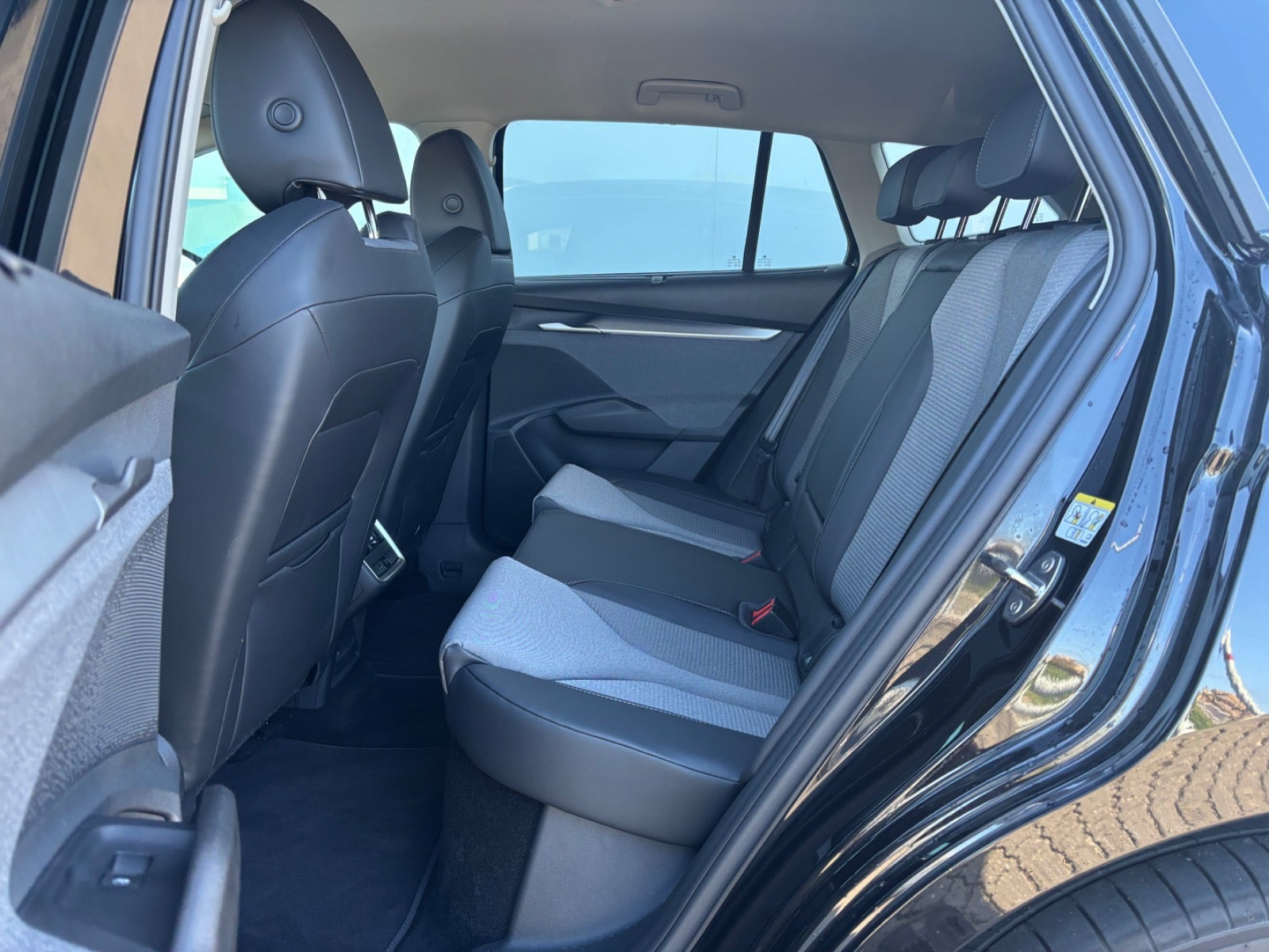 Sort Skoda Enyaq fra 2027