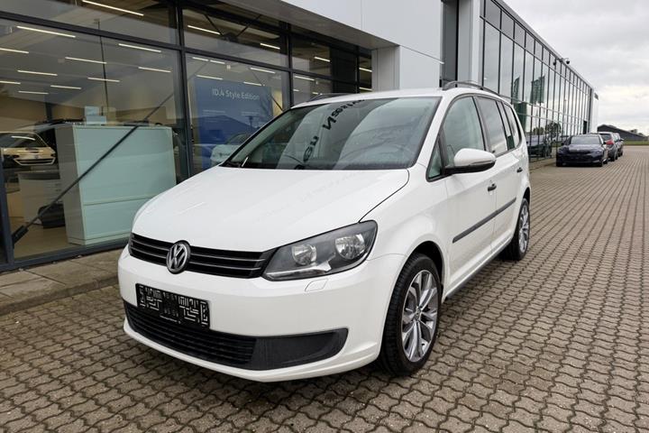 Hvid VW Touran fra 2013