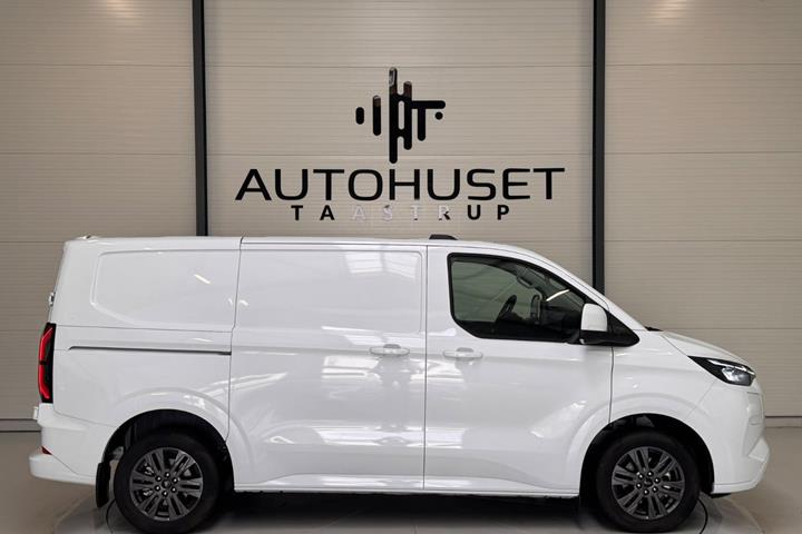 Hvid Ford E-Transit Custom 320 L1 fra 2026