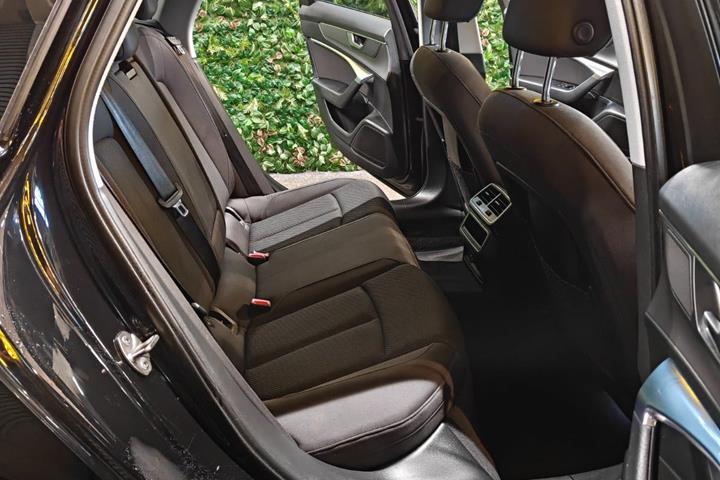 undefined Audi A6 fra 2019