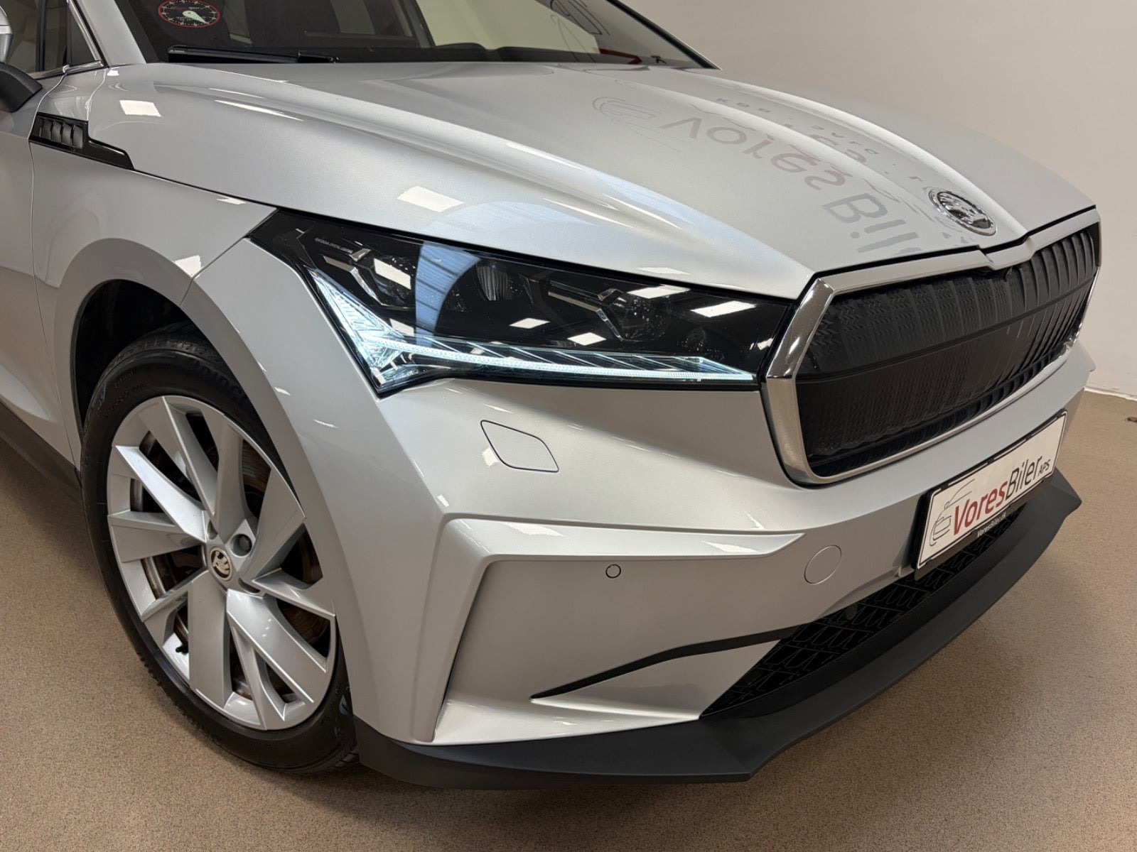 Sølv Skoda Enyaq fra 2021