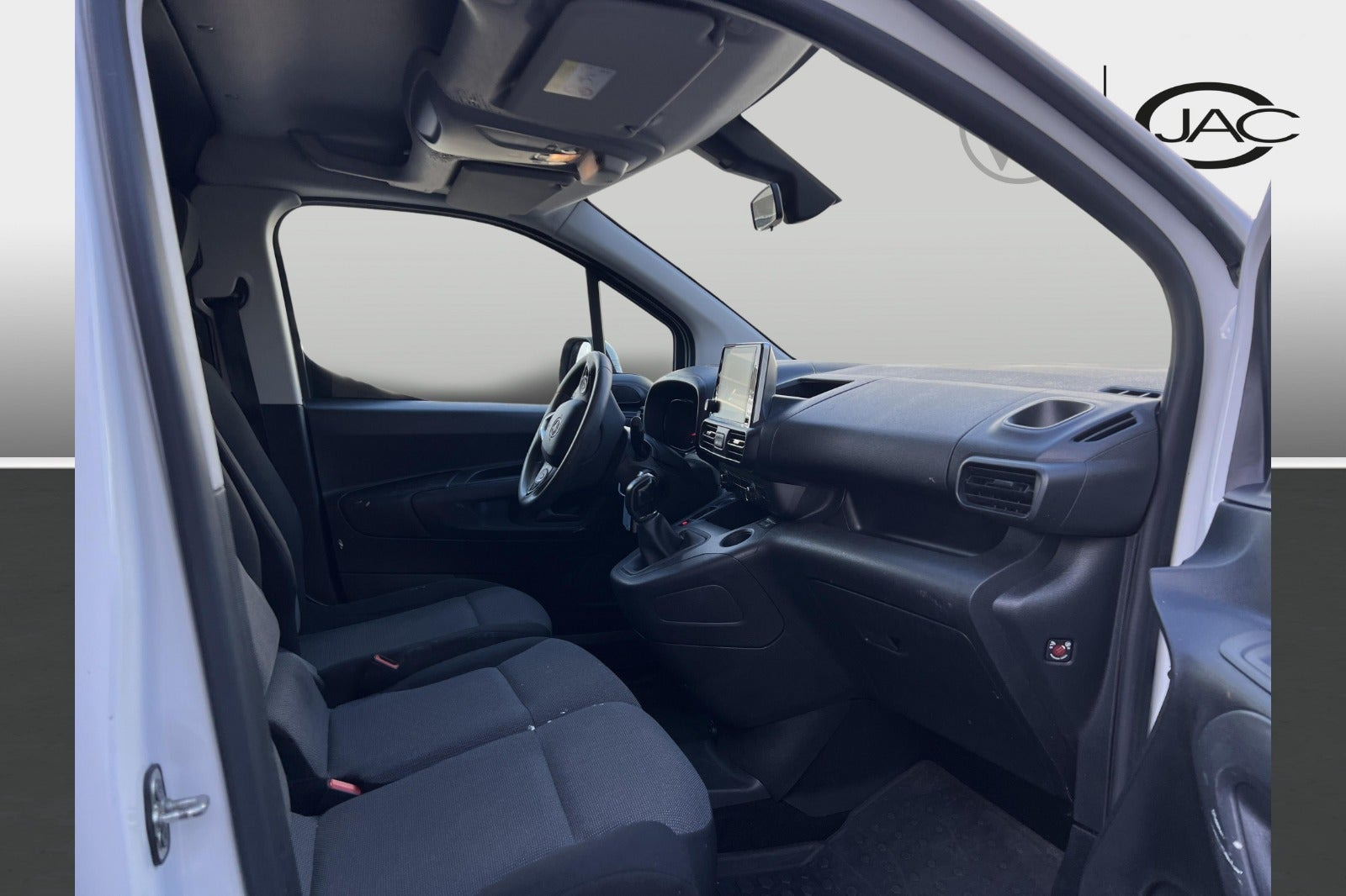 Hvid Opel Combo fra 2019