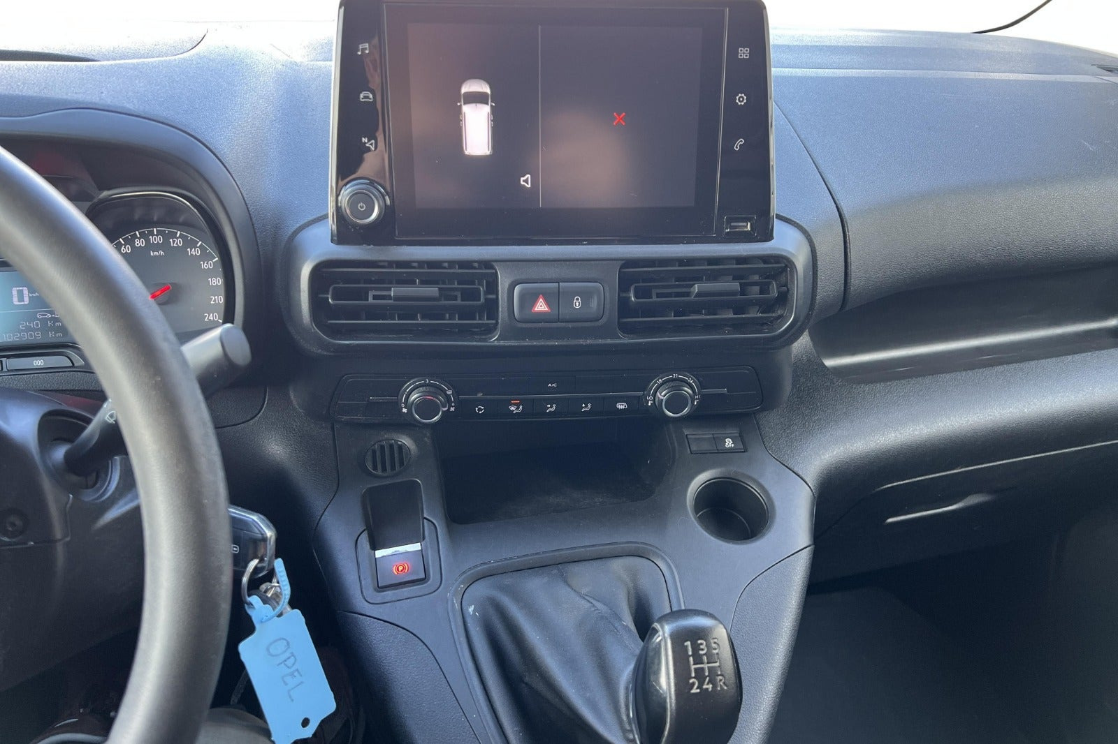 Hvid Opel Combo fra 2019
