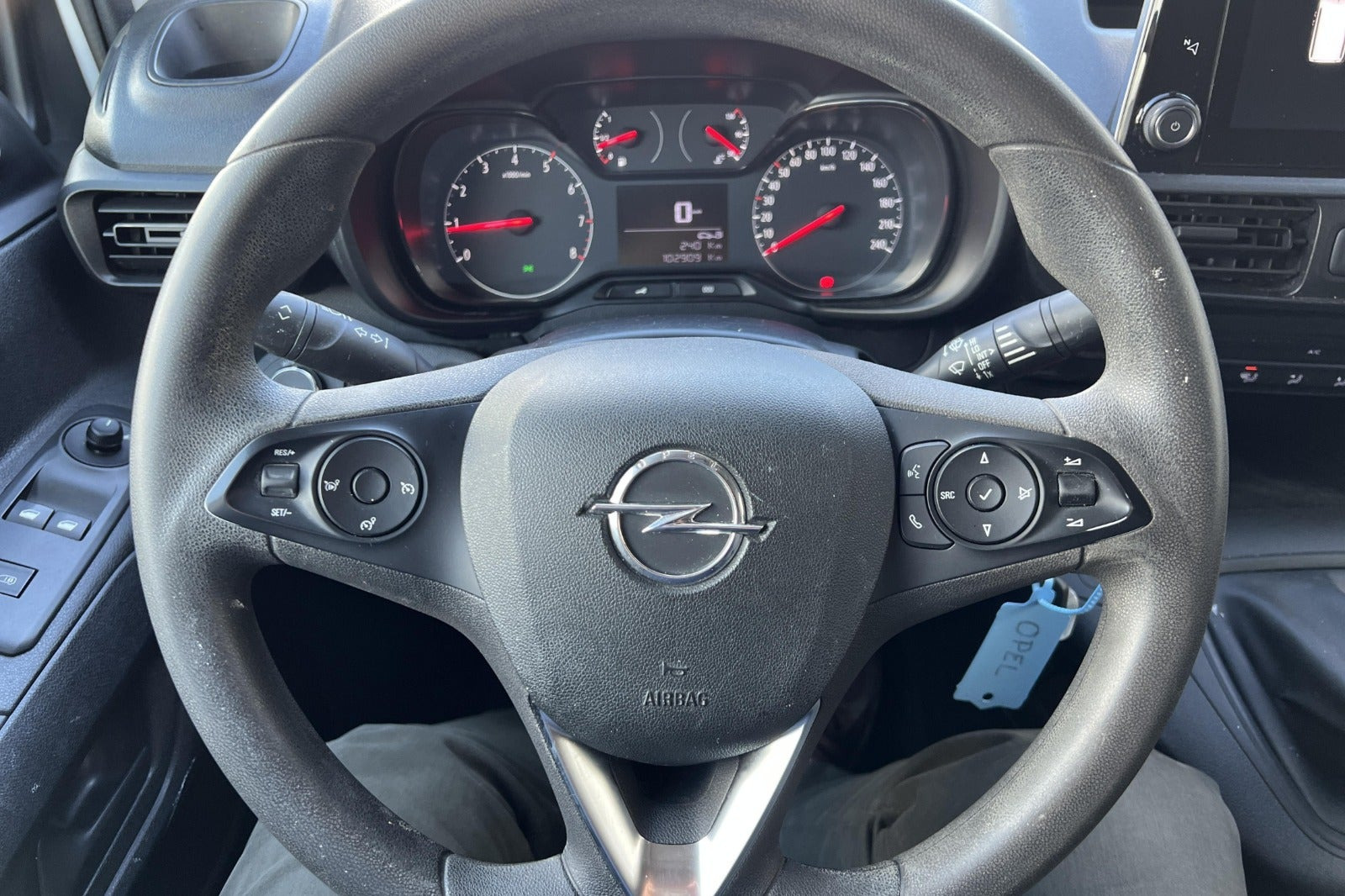 Hvid Opel Combo fra 2019