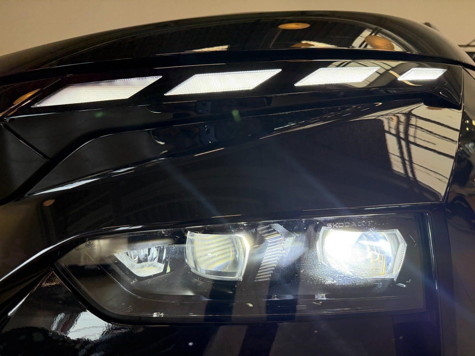 Sort Skoda Elroq fra 2026