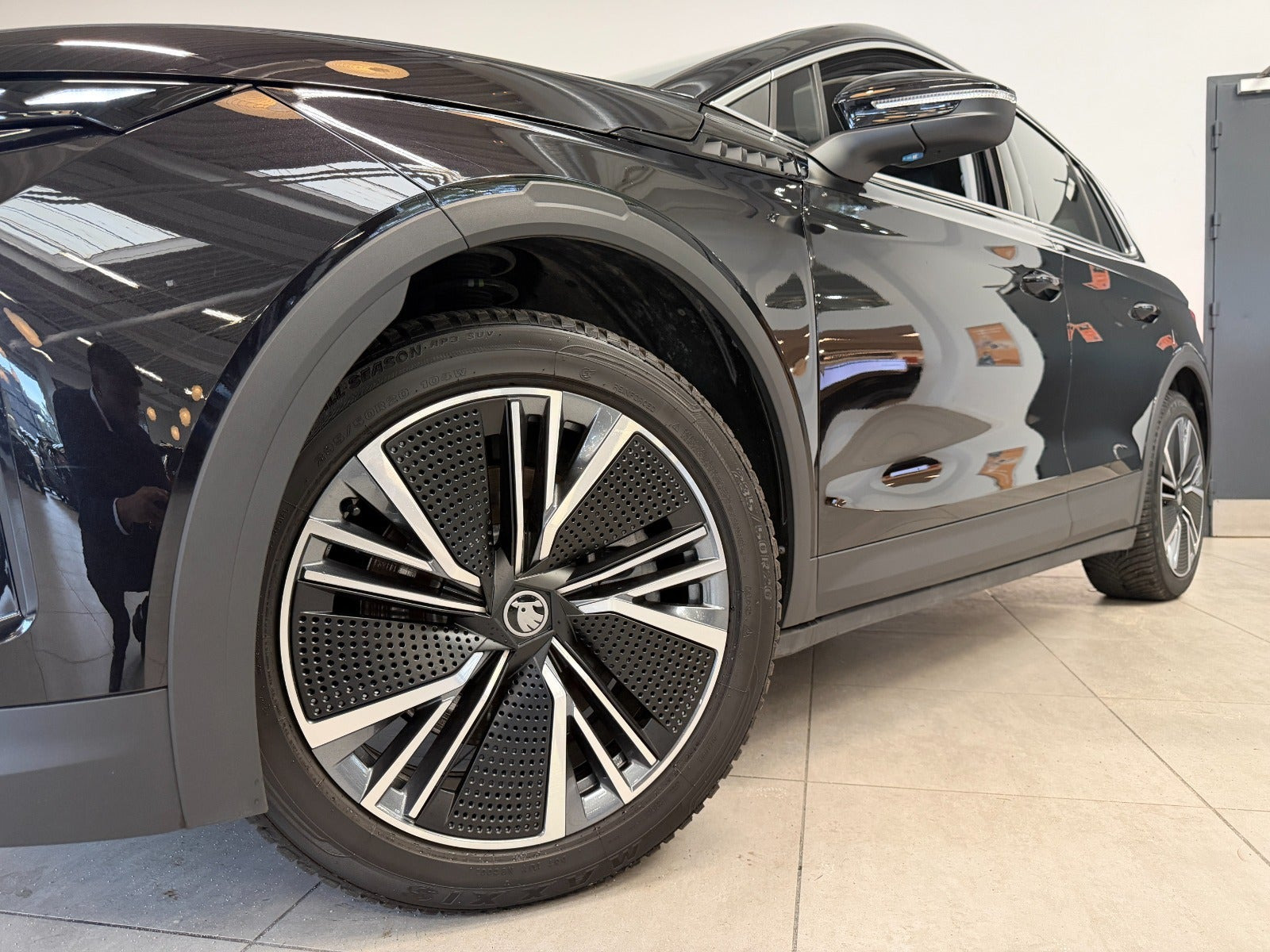 Sort Skoda Elroq fra 2026